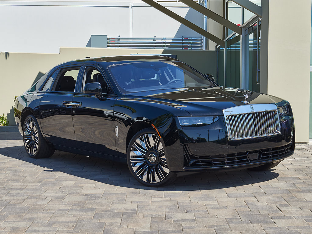 Used 2026 Rolls-Royce Ghost Extended Wheelbase AWD/4WD image 5
