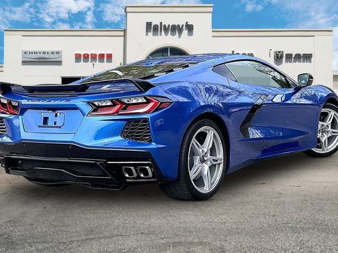 Used 2021 Chevrolet Corvette Stingray Preferred Cpe w/ Battery Protection Package RWD image 2