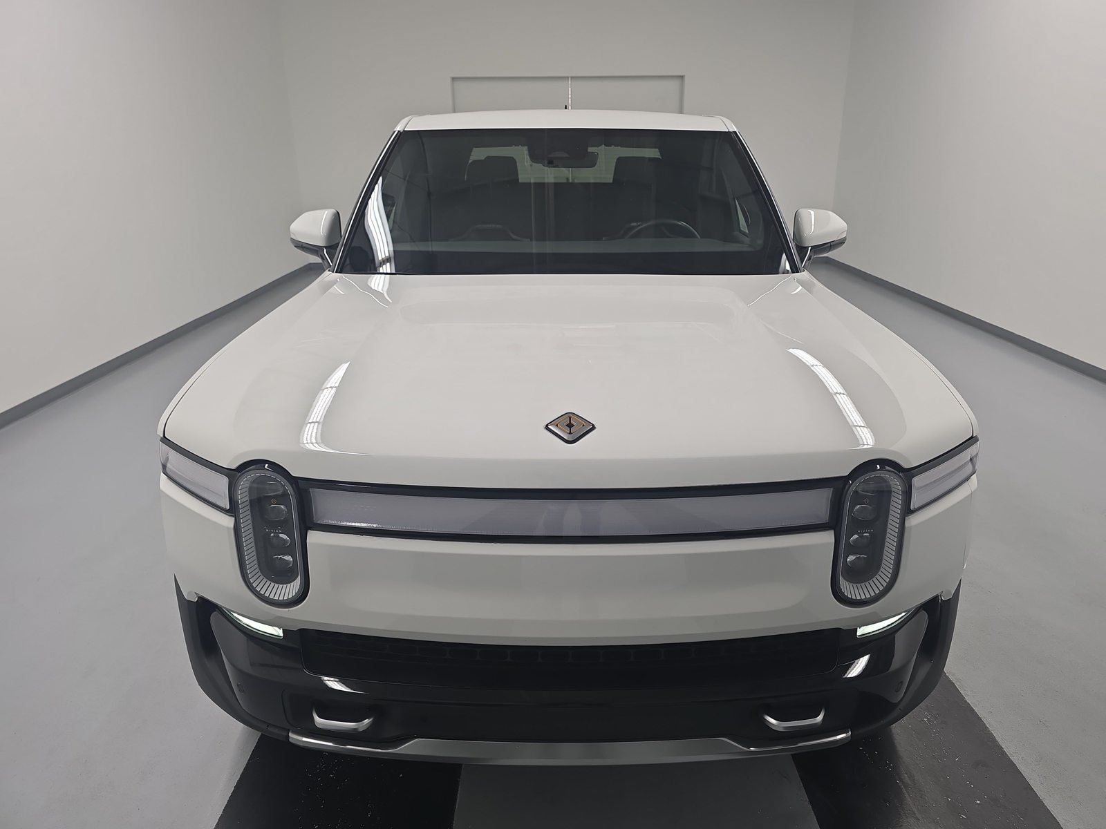 Used 2022 Rivian R1T Adventure AWD/4WD image 8