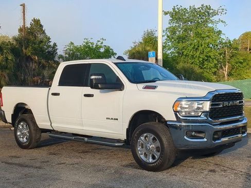 Used 2024 RAM 2500 Big Horn w/ Bed Utility Group image 2