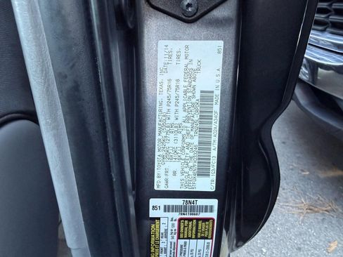 Used 2015 Toyota Tacoma 4x4 Access Cab image 44