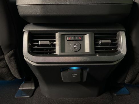 New 2026 Ford F150 Platinum image 39