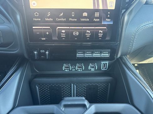 New 2026 RAM 3500 Limited image 21