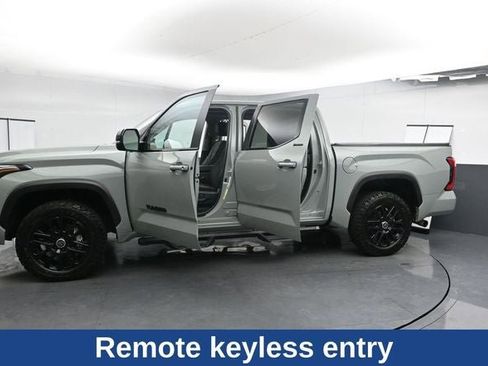Used 2024 Toyota Tundra Limited image 33