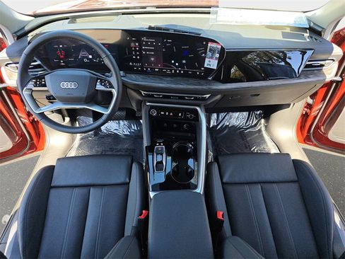 New 2025 Audi Q5 Premium Plus image 9