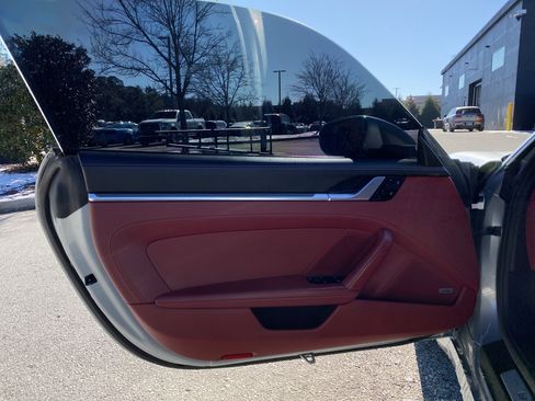 Used 2020 Porsche 911 Carrera S image 17