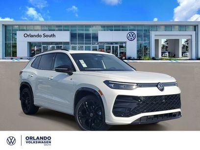 New 2026 Volkswagen Tiguan SE R-Line
