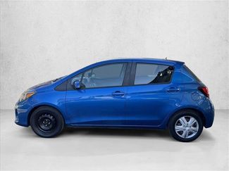 Used 2017 Toyota Yaris L video 4