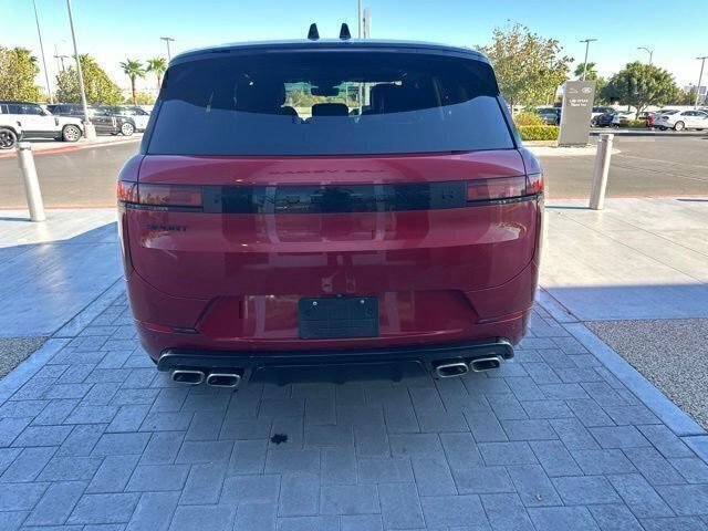 Used 2025 Land Rover Range Rover Sport Dynamic SE AWD/4WD image 6