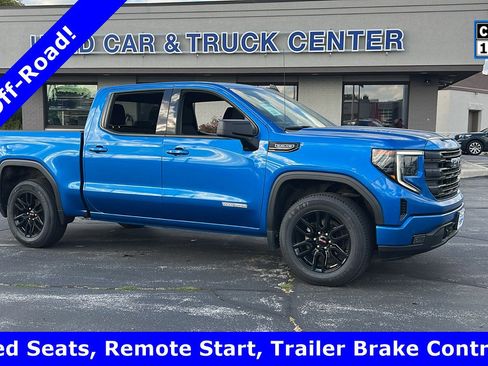 Used 2023 GMC Sierra 1500 Elevation image 1