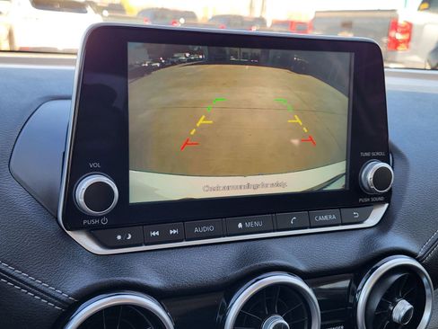 Used 2023 Nissan Sentra SV image 19