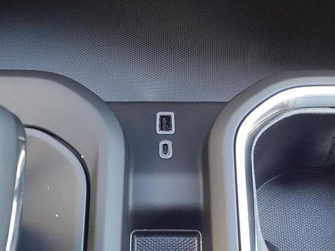 New 2024 GMC Sierra 1500 Denali image 9