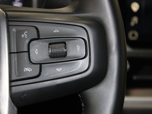 Used 2025 GMC Sierra 1500 SLT AWD/4WD image 46