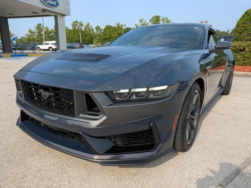 Certified 2024 Ford Mustang Dark Horse image 8