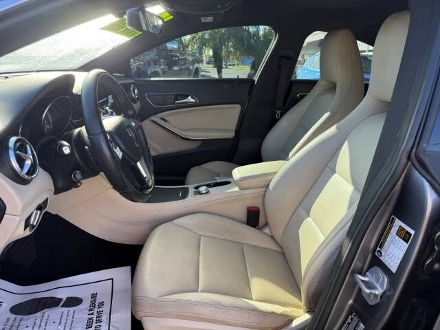 Used 2014 Mercedes-Benz CLA 250 4MATIC image 12