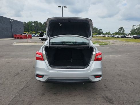Used 2016 Nissan Sentra SV FWD image 17