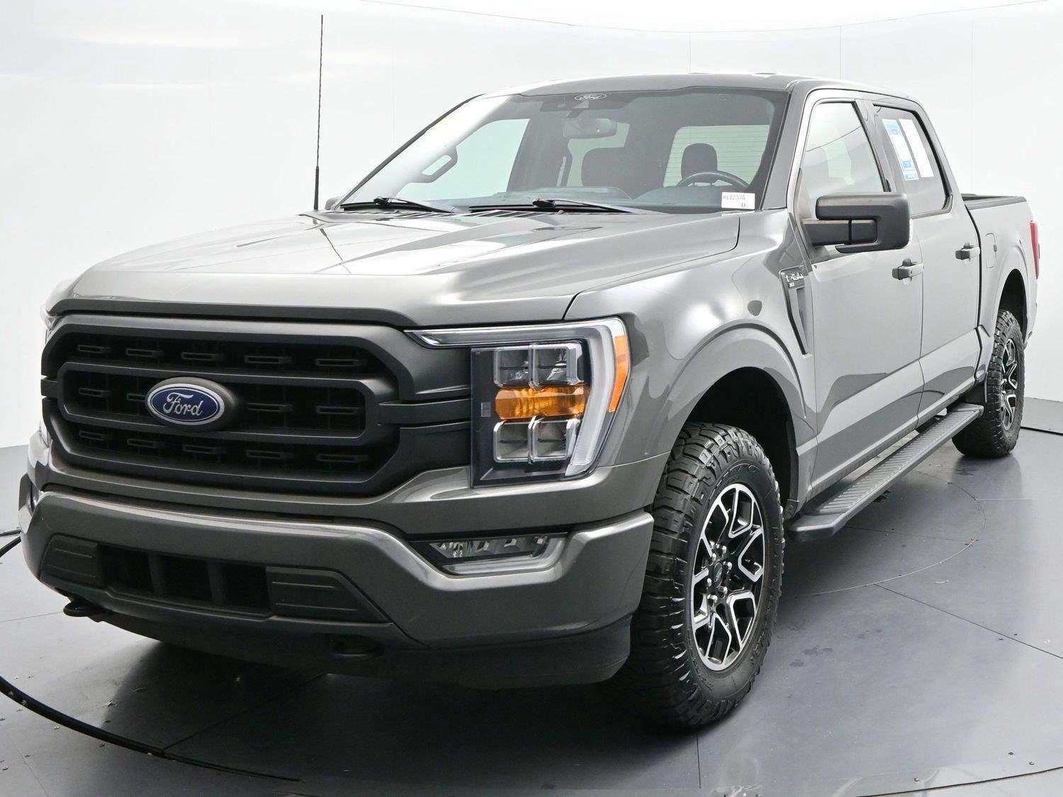 Used 2021 Ford F150 XLT w/ Equipment Group 302A High AWD/4WD image 3