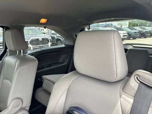 Used 2021 Honda Odyssey Touring image 7