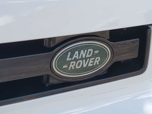 Used 2025 Land Rover Defender 110 S AWD/4WD image 12