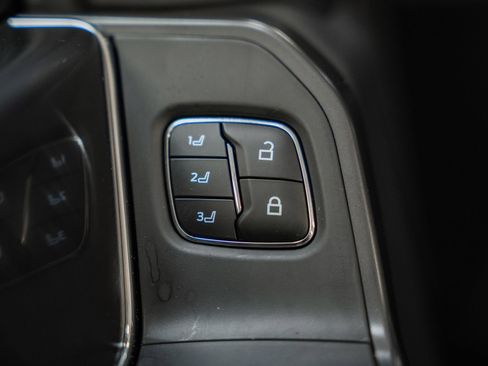 Certified 2025 Ford F150 Lariat image 43