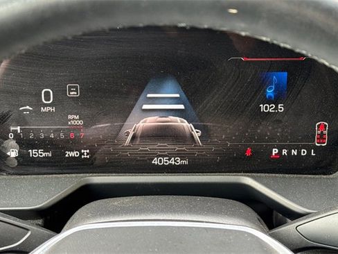 Used 2024 GMC Acadia Elevation image 40