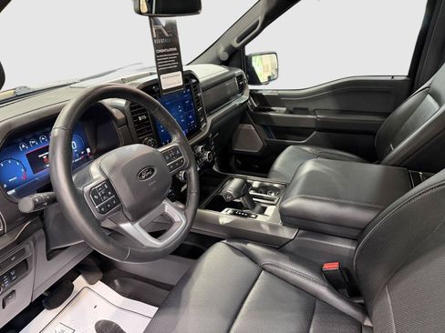 Used 2024 Ford F150 Lariat AWD/4WD image 2