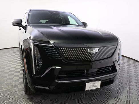 Certified 2025 Cadillac Escalade IQ Sport 2 image 9