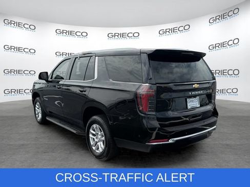 Used 2025 Chevrolet Tahoe LS RWD image 5