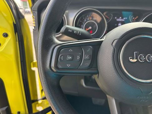 Used 2023 Jeep Gladiator Sport w/ Trailer Tow Package image 28