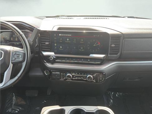 Used 2025 GMC Sierra 1500 SLT AWD/4WD image 10