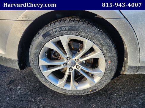 Used 2013 Ford Taurus SHO image 43