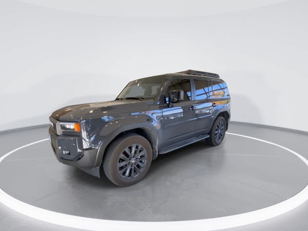 Used 2026 Toyota Land Cruiser w/ Premium Package AWD/4WD image 4
