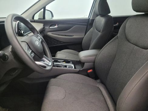Used 2019 Hyundai Santa Fe SE image 17