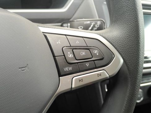 Used 2022 Volkswagen Tiguan S image 34