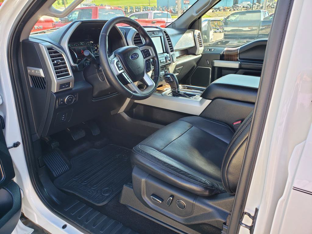 Used 2015 Ford F150 Lariat w/ Equipment Group 502A Luxury AWD/4WD image 10