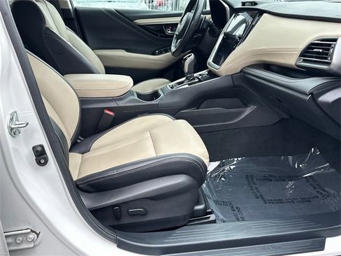 Used 2022 Subaru Outback Limited image 13