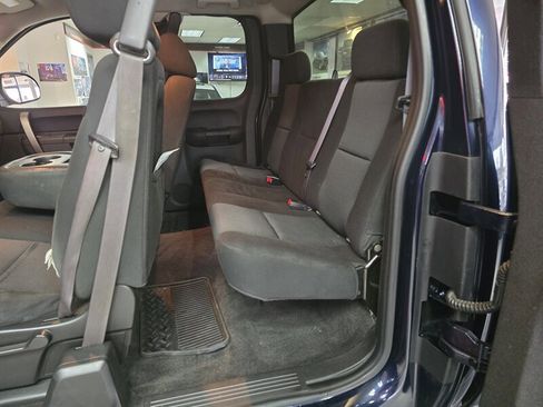 Used 2011 Chevrolet Silverado 1500 LS image 11