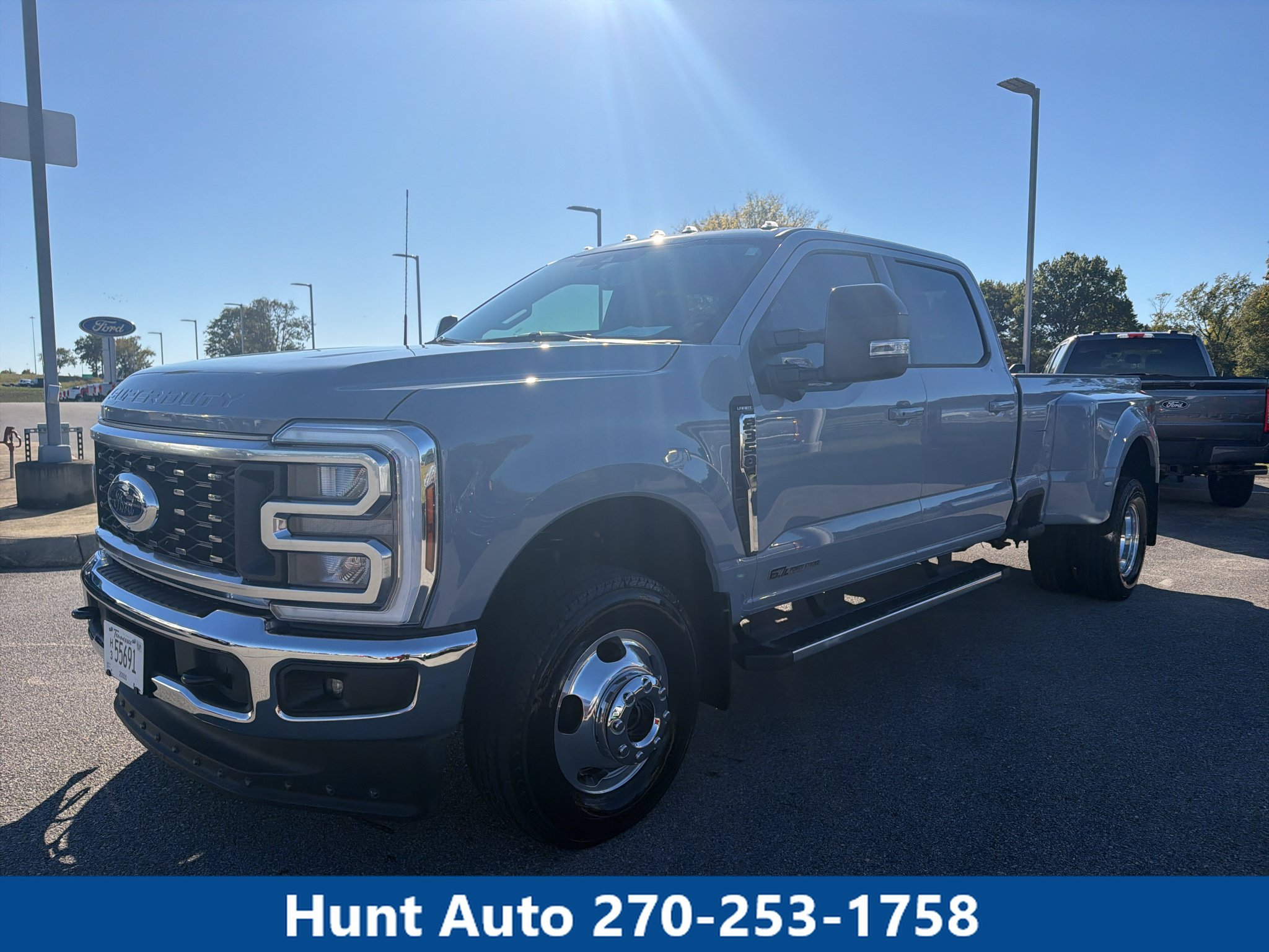 Used 2025 Ford F350 Lariat w/ FX4 Off-Road Package AWD/4WD image 1