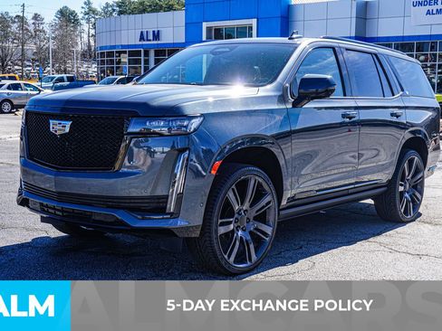 Used 2021 Cadillac Escalade Sport w/ Driver Assist Tech Package image 5