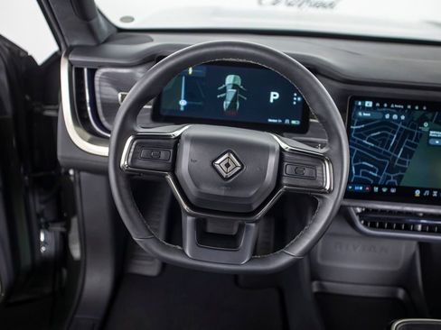 Used 2025 Rivian R1S Adventure AWD/4WD image 34