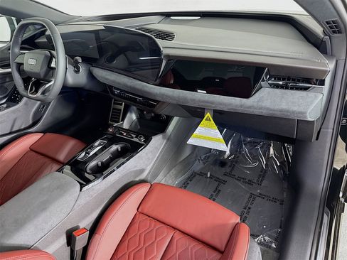 New 2025 Audi S6 e-tron Premium Plus image 29