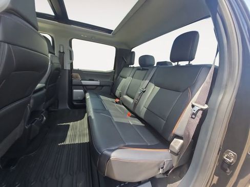 Certified 2025 Ford F350 Lariat w/ Black Appearance Package AWD/4WD image 13
