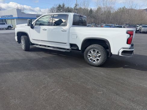 New 2026 Chevrolet Silverado 2500 High Country AWD/4WD image 5