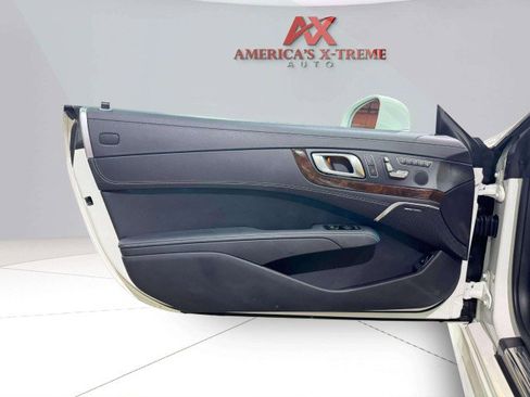 Used 2020 Mercedes-Benz SL 550 image 21