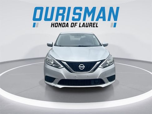 Used 2019 Nissan Sentra S image 3