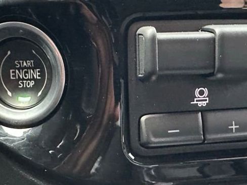 Used 2024 Chevrolet Silverado 1500 LT Trail Boss w/ LT Trail Boss Premium Package image 52