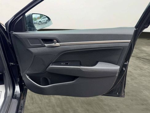 Used 2019 Hyundai Elantra SEL w/ Cargo Package FWD image 25