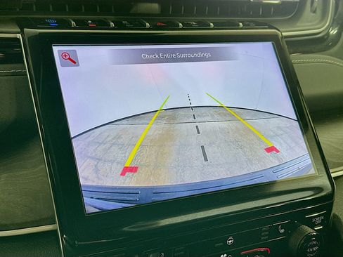 Used 2023 Jeep Grand Cherokee 4WD 4xe image 23