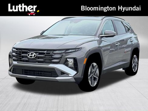 New 2026 Hyundai Tucson SEL image 1