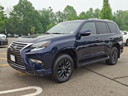 Certified 2023 Lexus GX 460 Premium w/ Premium Package AWD/4WD image 3